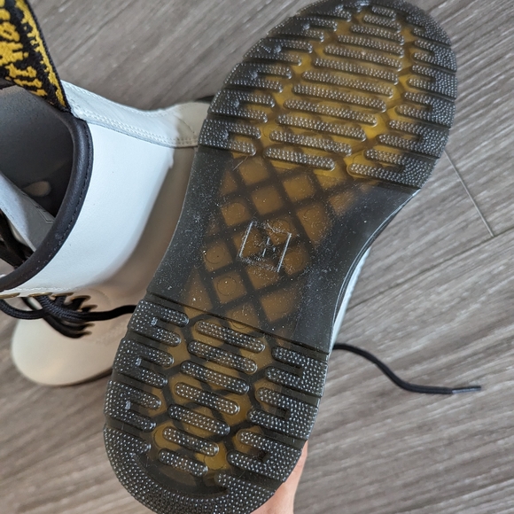 Doc Martens Zavala White Boot - Picture 4 of 9